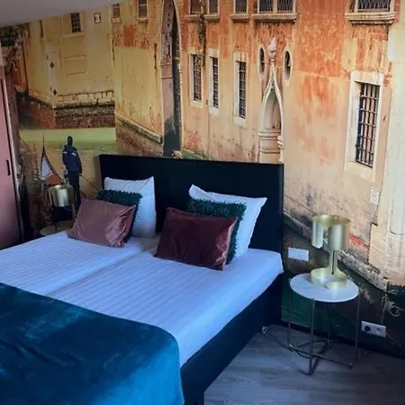 Hotel Boutique De Valk 3*